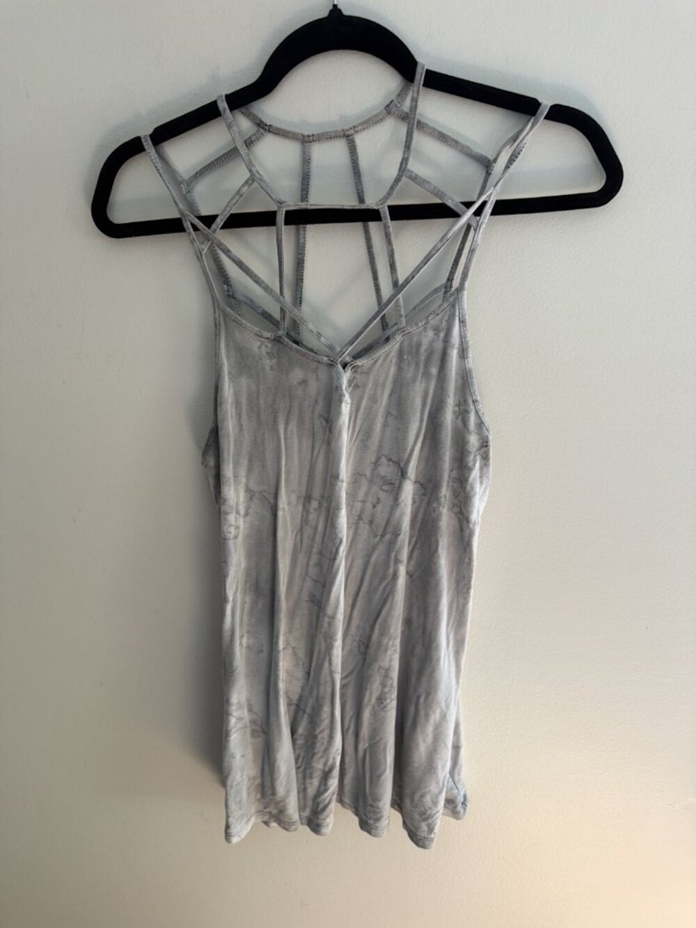 American Eagle Soft & Sexy Strappy Tank Size M – Gray Marble Wash, Cage Neckline